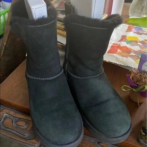 Ugg boots! Size 7